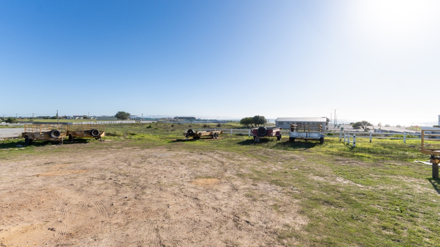 Commercial Property for Sale in Struisbaai Western Cape
